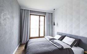 Homewell Apartments Maraton Gardens